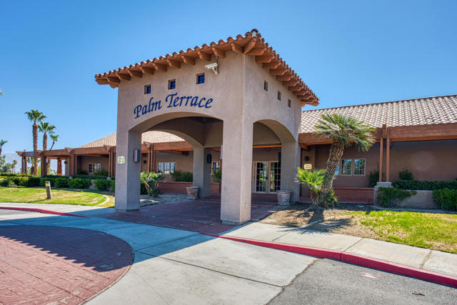 82208 Cochran Drive, Indio CA: https://media.crmls.org/mediaz/7dcc3d14-e769-4357-a6db-2215608a4c52.jpg