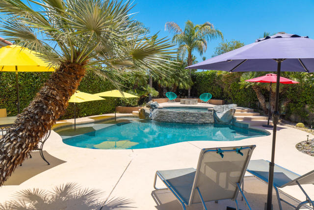 Image 15 of 21 For 36990 Palm Court