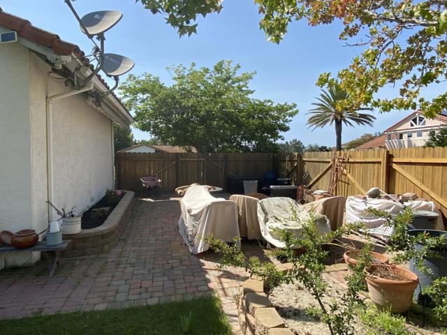 1543 Calle Violetas, Encinitas CA: https://media.crmls.org/mediaz/7dcd9244-0fb4-4545-a7dd-4707cbb8ac81.jpg