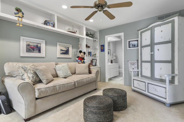 184 Ranch View Circle, Palm Desert, CA 92211