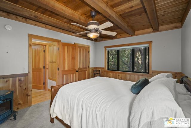 55041 Pine Crest Avenue, Idyllwild CA: https://media.crmls.org/mediaz/7dcdb982-3410-4f54-967f-037b34d974df.jpg