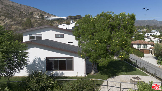 3505 Coast View Drive photo 18