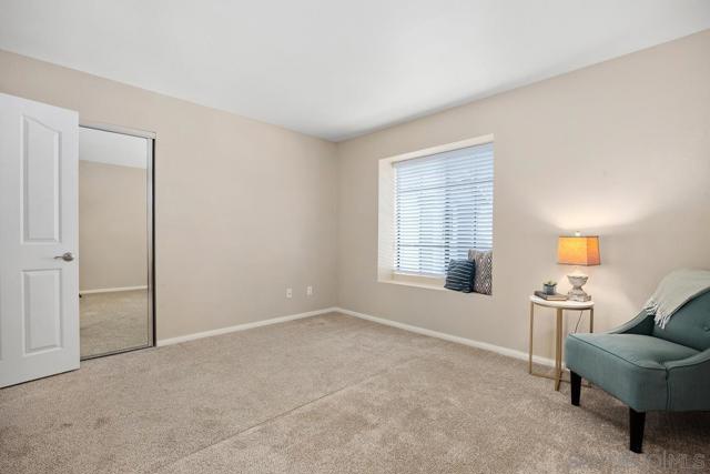 15048 Avenida Venusto, San Diego CA: https://media.crmls.org/mediaz/7dcfc0a1-ffa2-4198-929a-5c0faccfa62e.jpg
