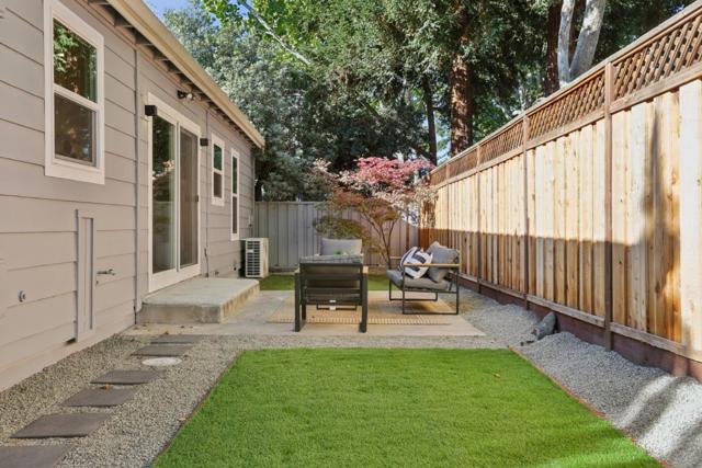453 N Rengstorff Avenue, Mountain View CA: https://media.crmls.org/mediaz/7dd02b86-93b6-4264-b0d4-5f71d1666220.jpg