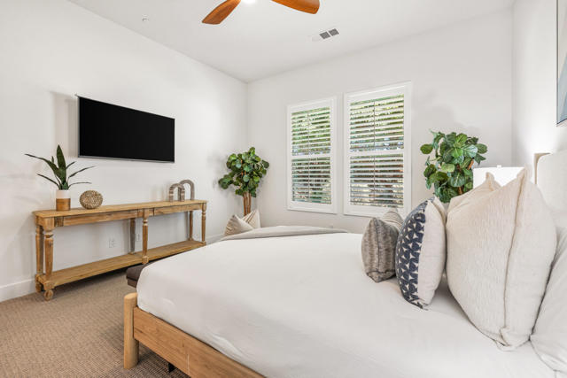 81350 Merv Griffin Way, La Quinta CA: https://media.crmls.org/mediaz/7dd0b09d-26b9-40f1-9966-b4ba6c6c88e7.jpg