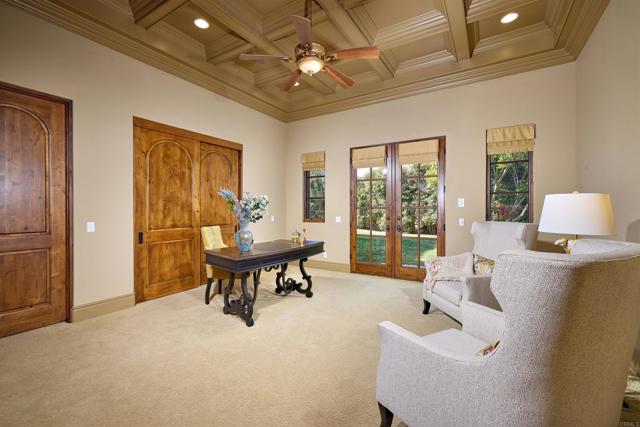 Detail Gallery Image 31 of 42 For 18482 Calle Tramonto, Rancho Santa Fe,  CA 92091 - 6 Beds | 6/1 Baths
