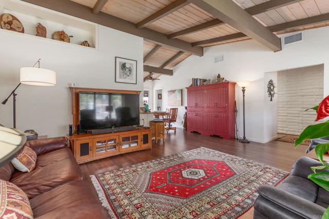 Detail Gallery Image 7 of 42 For 3212 via Almonte, Fallbrook,  CA 92028 - 2 Beds | 2 Baths