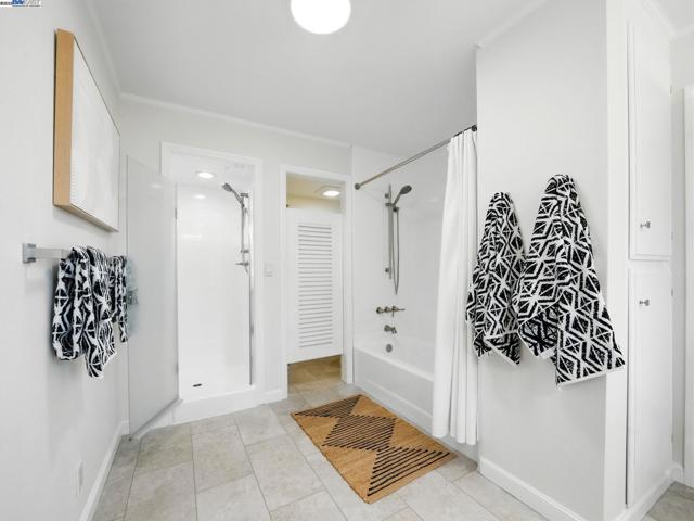 Image 33 of 60 For 4103 Greenoaks Way