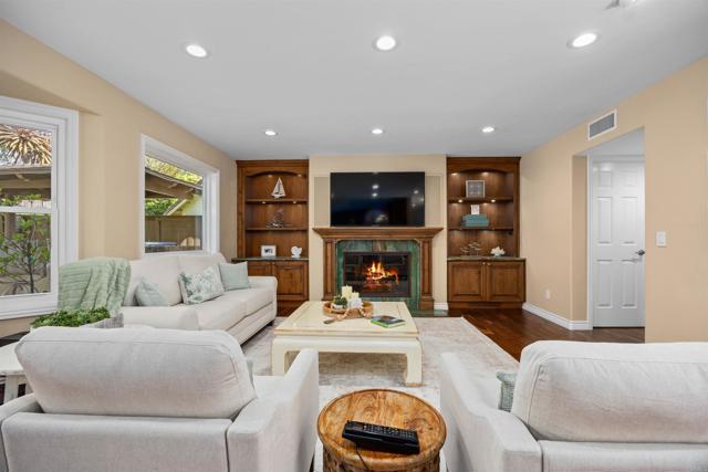 Detail Gallery Image 7 of 51 For 1025 Monterey Vista Way, Encinitas,  CA 92024 - 4 Beds | 2/1 Baths