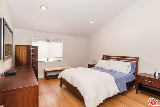 Drew Fenton | 1524 Michael Lane Pacific Palisades CA | MLS: 7347137