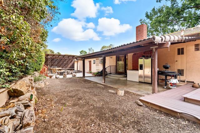 Detail Gallery Image 38 of 57 For 11724 Shadow Valley Rd, El Cajon,  CA 92020 - 5 Beds | 3 Baths