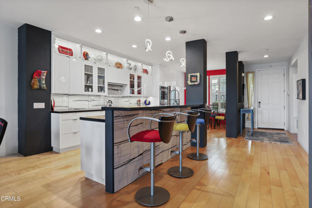 1524 Seabridge Lane, Oxnard CA: https://media.crmls.org/mediaz/7dd5b17e-0054-44d3-ae64-18adc4376cf3.jpg