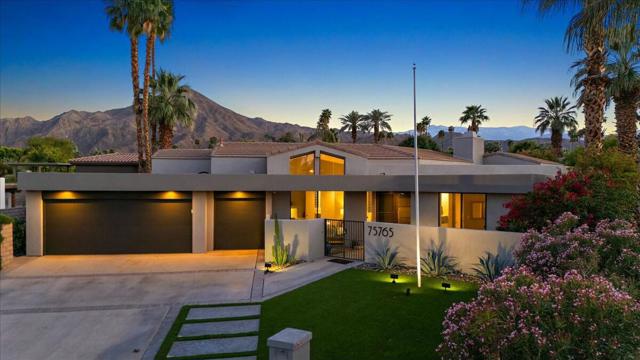 75765 Osage Trail, Indian Wells CA: https://media.crmls.org/mediaz/7dd726b4-8a90-4b77-920b-6ecde630fd35.jpg