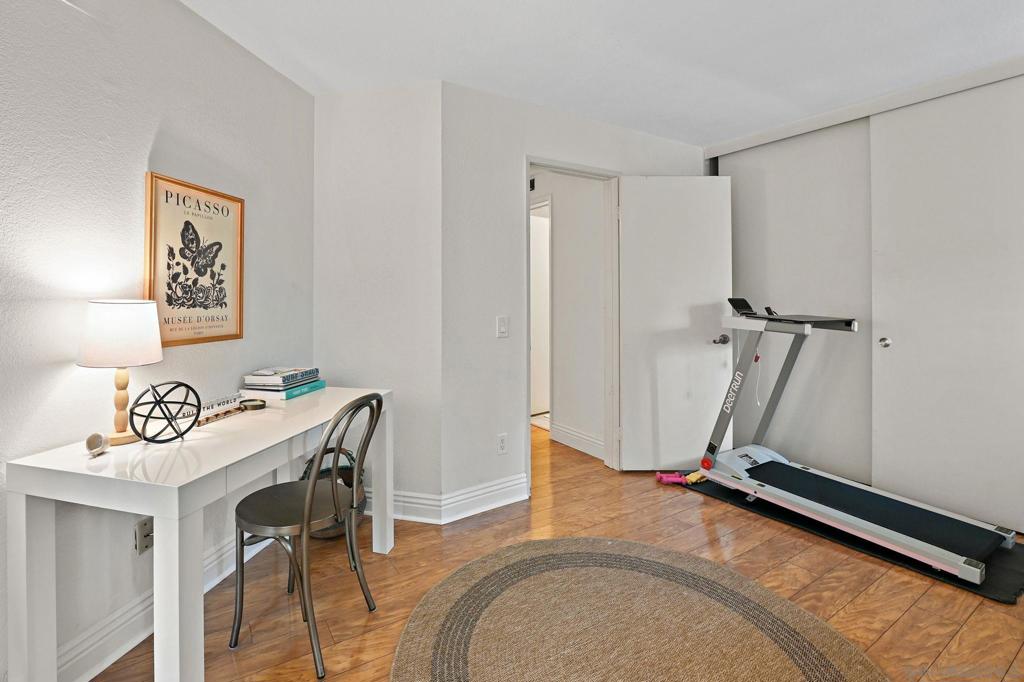 MLS #250036994SD image #16