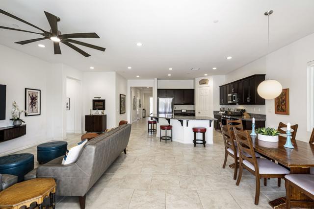 85568 Brovello Drive, Indio CA: https://media.crmls.org/mediaz/7dd8cea4-1562-468d-bd2f-d7be8a84000b.jpg