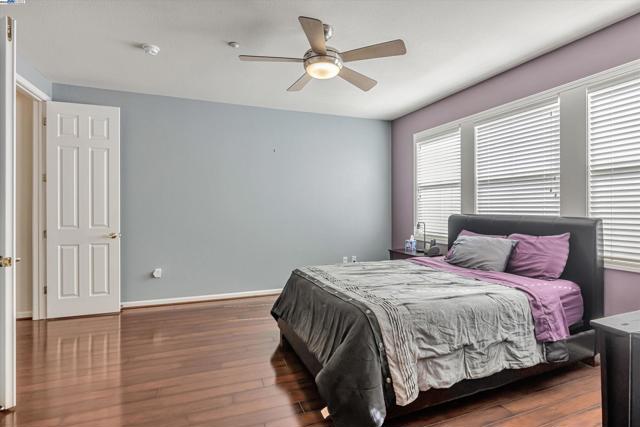Image 21 of 34 For 4380 Fitzwilliam St