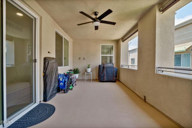 Detail Gallery Image 4 of 31 For 2850 Wagon Wheel Rd #402,  Oxnard,  CA 93036 - 3 Beds | 2/1 Baths