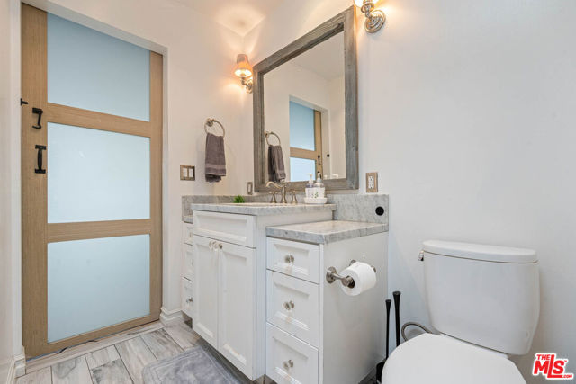 12423 Martha Street, Valley Village CA: https://media.crmls.org/mediaz/7dd9f080-41f8-49fe-a684-fb45f24fb46b.jpg
