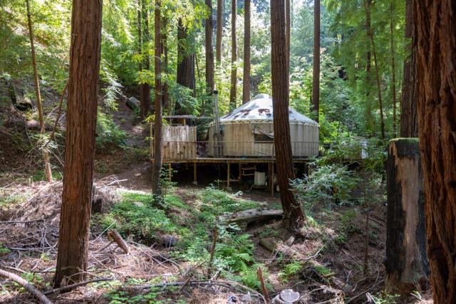 38109 Palo Colorado Road, Carmel CA: https://media.crmls.org/mediaz/7dda3fd0-3263-4971-8997-809e8e8d84db.jpg