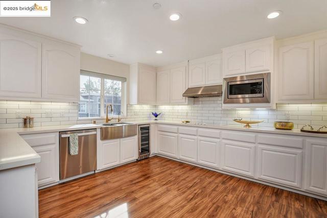 Image 9 of 57 For 6170 Sellers Ave