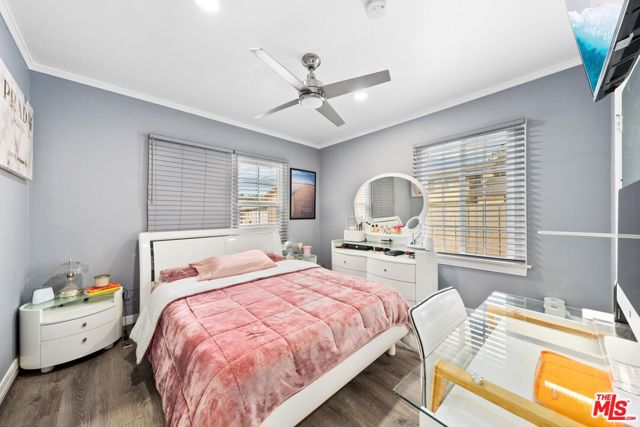 1747 N Avenue 46, Los Angeles CA: https://media.crmls.org/mediaz/7ddc0d9a-4fa5-45a1-80cc-179113e41d35.jpg