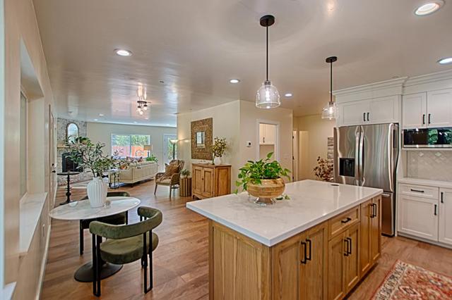 341 Lake Drive, Boulder Creek CA: https://media.crmls.org/mediaz/7ddc1a27-5542-42e4-8a40-b82d63971050.jpg