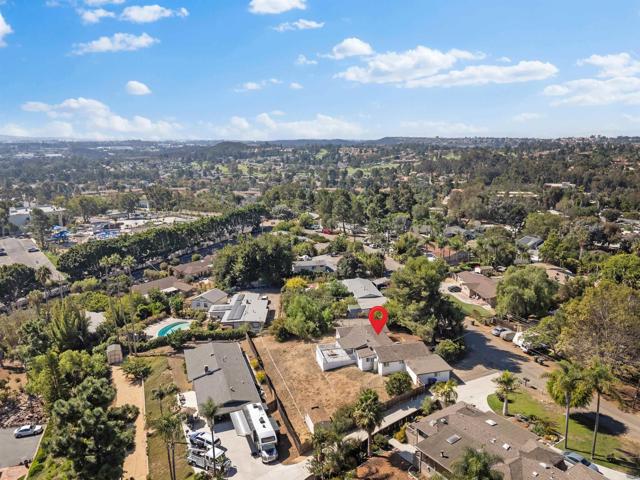 Detail Gallery Image 6 of 49 For 1824 26 Watson Way, Vista,  CA 92083 - 4 Beds | 3 Baths