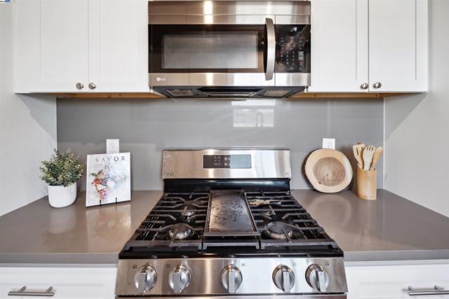 613 Payne Dr, Richmond CA: https://media.crmls.org/mediaz/7ddd6e29-81d4-4098-8abe-9455abcde211.jpg