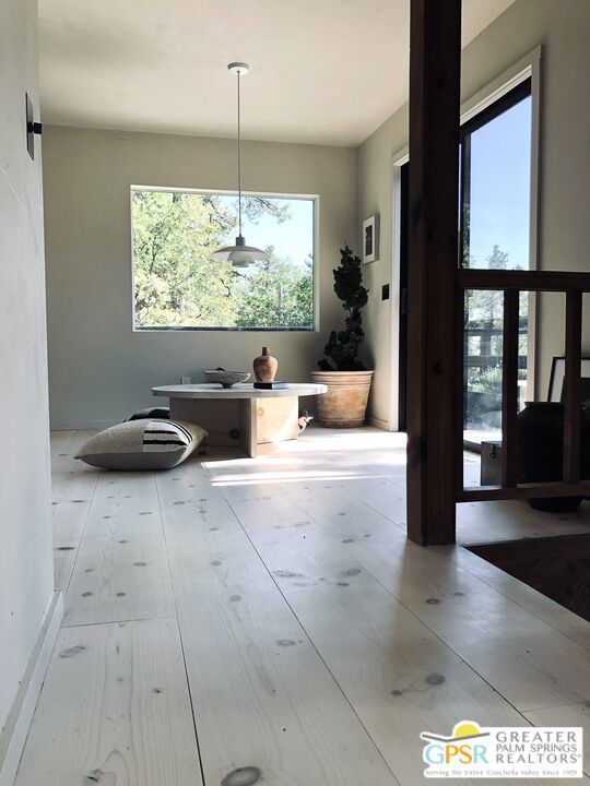 25150 Cougar Road, Idyllwild CA: https://media.crmls.org/mediaz/7ddea7c4-be3e-44f4-930b-c9fef9839d3d.jpg