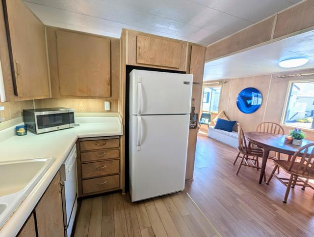 1201 Sycamore Terrace, Sunnyvale CA: https://media.crmls.org/mediaz/7de2d1fa-f403-4071-920c-d412ddbe2a51.jpg