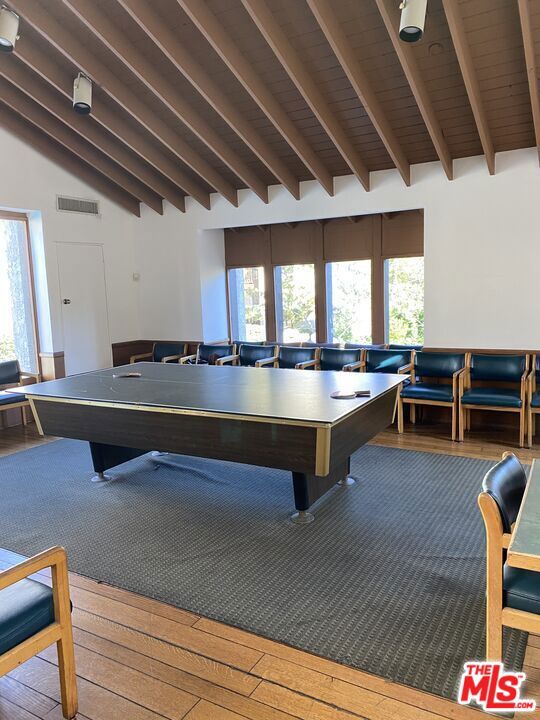 9206 Summertime Lane, Culver City CA: https://media.crmls.org/mediaz/7de304a2-7efe-46b4-a4c9-be486c54d0b8.jpg