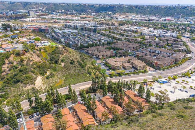 5830 Mission Center Rd, San Diego CA: https://media.crmls.org/mediaz/7de38169-149b-4ab1-a70c-54c4e0fe0aab.jpg