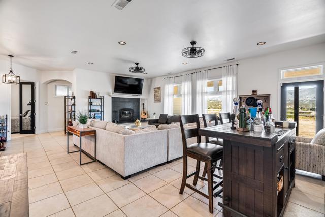 44075 Timber Trl, Riverside County, CA 92544 photo 9