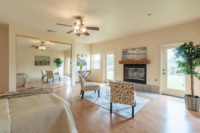 10233 Reese Circle, Salinas CA: https://media.crmls.org/mediaz/7de3daf0-4ef1-4b5d-97ed-bedd83fe2e78.jpg