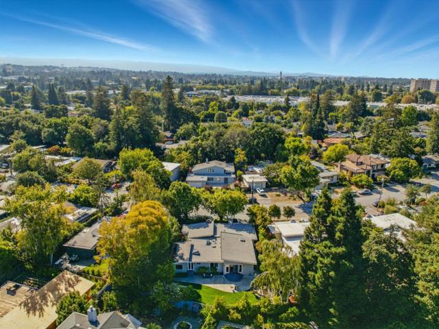 723 Josina Avenue, Palo Alto CA: https://media.crmls.org/mediaz/7de597ee-6bd7-438e-b123-1c8d2fbfe230.jpg