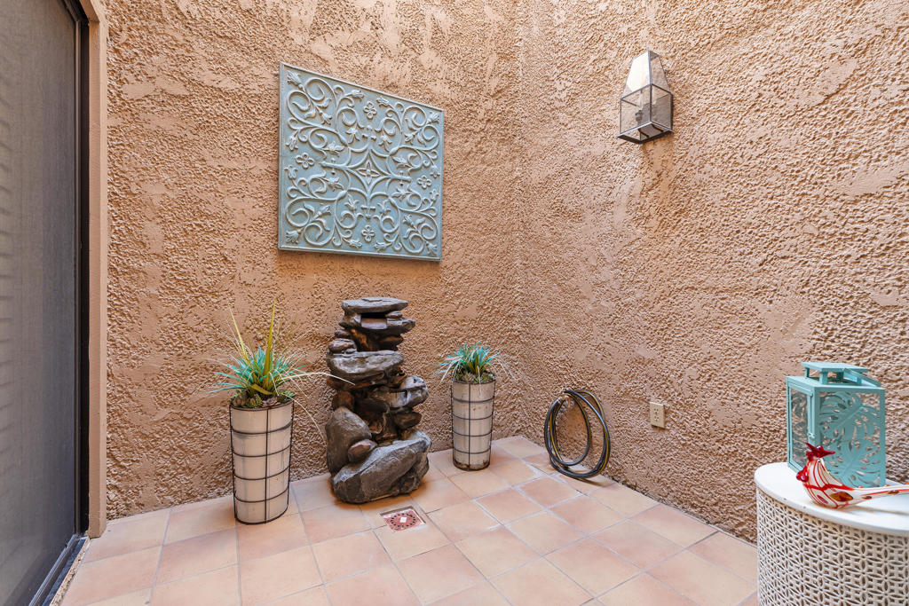 MLS #219138552DA image #4