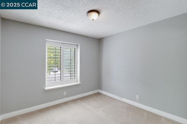 987 Morello Ave, Martinez CA: https://media.crmls.org/mediaz/7de636c2-ff32-41e4-bd9b-560084a2ebed.jpg