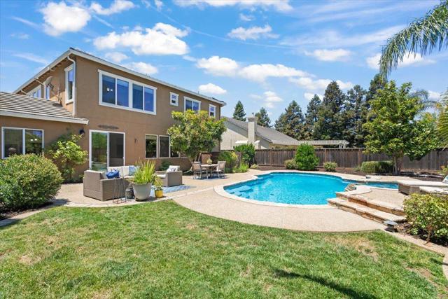 17734 Lancia Drive, Morgan Hill CA: https://media.crmls.org/mediaz/7de71105-50b2-429d-bb5c-d3ca39f6e10c.jpg