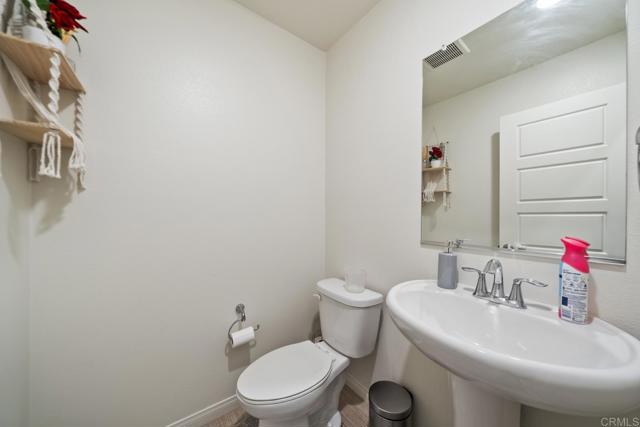 Detail Gallery Image 25 of 38 For 1251 S Magnolia Ave, El Cajon,  CA 92020 - 4 Beds | 3/1 Baths
