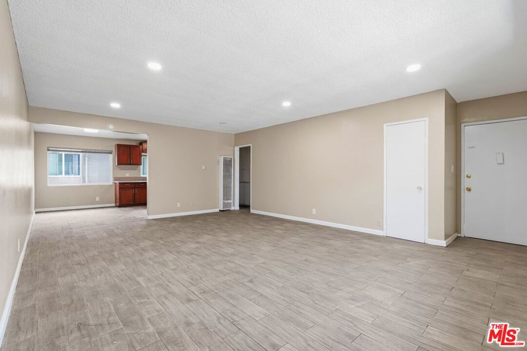 MLS #26873205 image #13