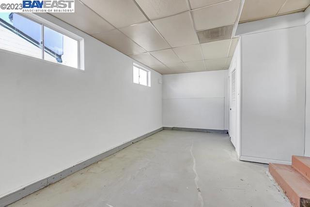 2285 Star Avenue, Castro Valley CA: https://media.crmls.org/mediaz/7de8f0bd-5f76-49ba-af55-22724cc6f9f3.jpg