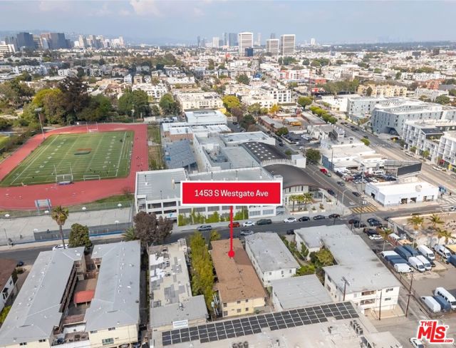 1453 S Westgate Avenue, Los Angeles CA: https://media.crmls.org/mediaz/7de99131-1076-4fea-ac42-2965bba54000.jpg