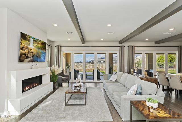 Detail Gallery Image 24 of 68 For 16094 Mariposa Ave, Riverside,  CA 92504 - 5 Beds | 4 Baths