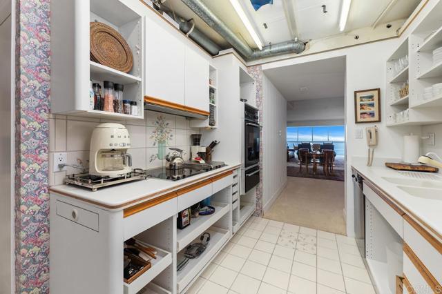Detail Gallery Image 24 of 47 For 939 Coast Blvd 11b,  La Jolla,  CA 92037 - 2 Beds | 2 Baths