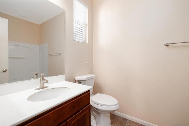 Image 3 of 19 For 1661 Brittle Bush Drive  275