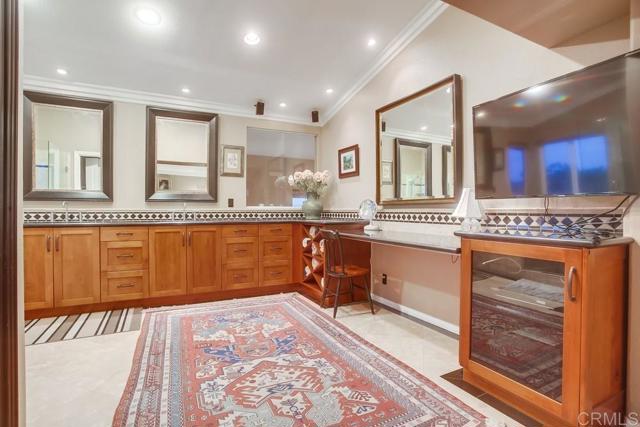 Detail Gallery Image 65 of 74 For 7046 via Ostiones, Carlsbad,  CA 92009 - 5 Beds | 3 Baths