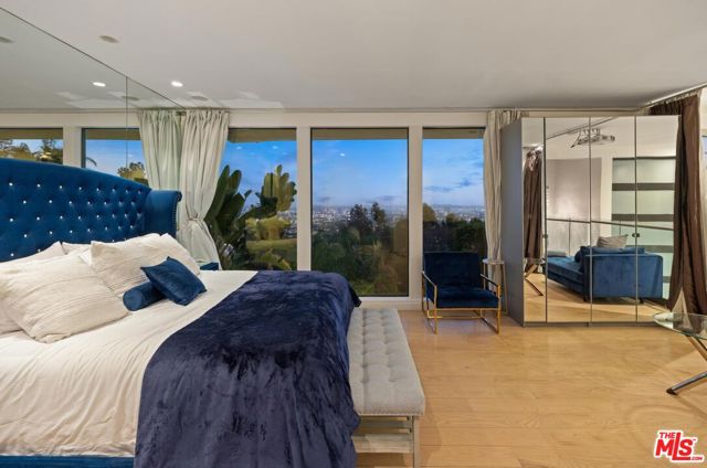 3 Bed Home for Sale in Los Angeles, California