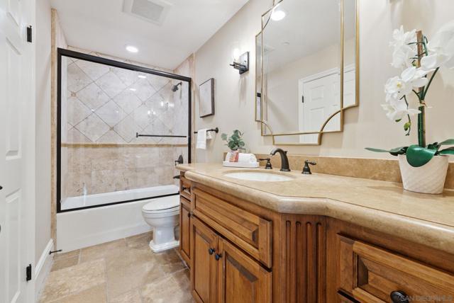 14351 Via Baroda, San Diego CA: https://media.crmls.org/mediaz/7ded0748-98d9-41b4-9b65-98722be20c18.jpg