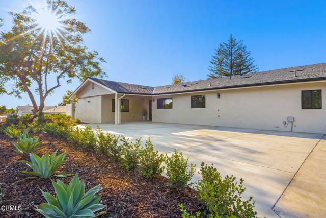 9-web-or-mls-UpmarketMedia-1807Ramona-09