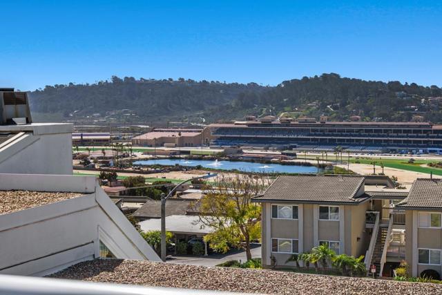 328 SHOMAKER CT., Solana Beach CA: https://media.crmls.org/mediaz/7dee689b-1570-4af1-8aff-721b7feec774.jpg